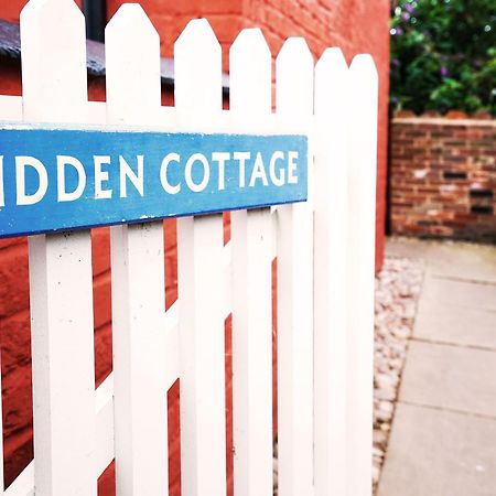 Hidden Cottage By The Suffolk Cottage Collection Aldeburgh Exterior foto